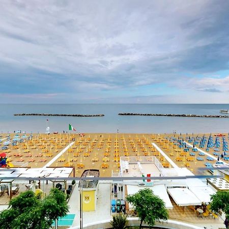 Bell Suite Hotel Bellaria-Igea Marina Buitenkant foto
