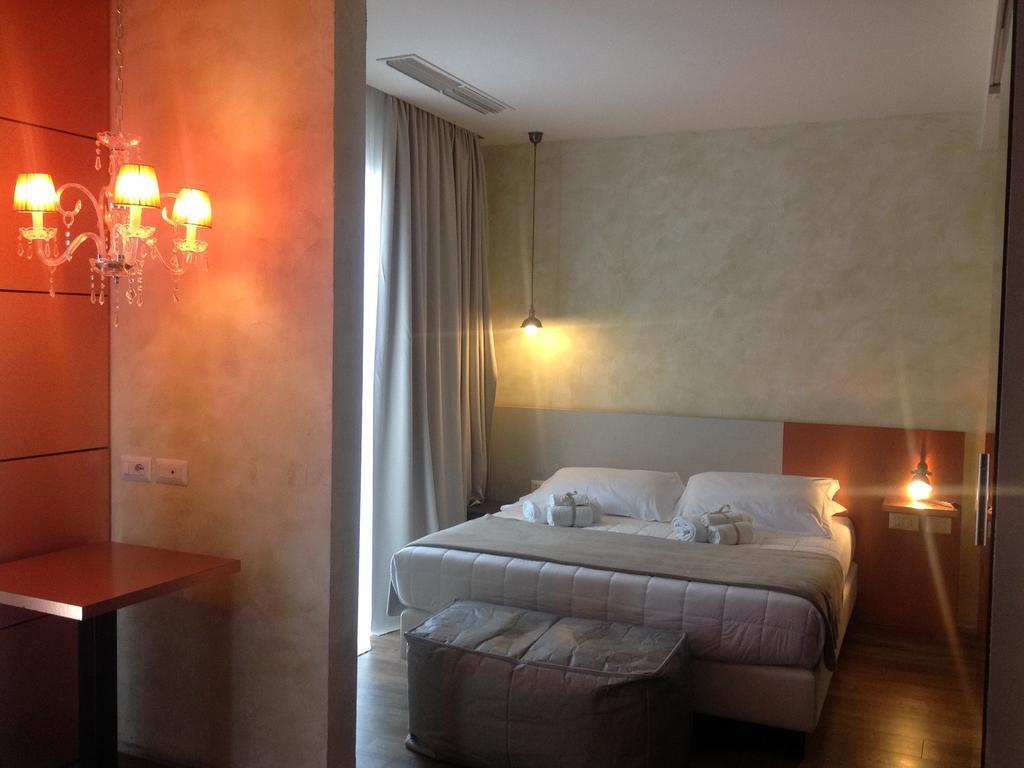 Bell Suite Hotel Bellaria-Igea Marina Buitenkant foto